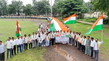 સોનગઢ: સોનગઢમાં રાષ્ટ્રીય તિરંગા યાત્રા ભવ્ય રીતે પ્રસંગોત્સવ પૂર્ણ