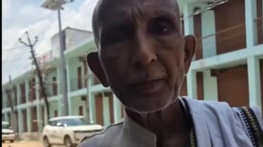 कोडरमा: राजगढ़िया रोड में जिला परिषद की 34 दुकानों के आवंटन पर उठे सवाल, वृद्ध आवेदक ने लगाया भेदभाव का आरोप