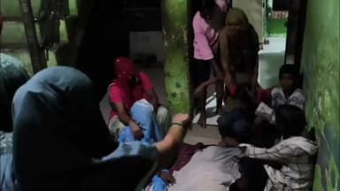 खैर: पति की मौत के बाद मानसिक परेशानी से जूझ रही महिला की घर में फंदे पर लटका मिला शव