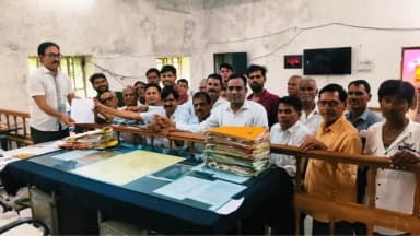 केशोरायपाटन: भाजपा प्रदेश अध्यक्ष राठौड़ के बयान को लेकर केशोरायपाटन में मीणा समाज ने किया प्रदर्शन, सौंपा ज्ञापन