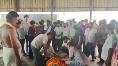 घाटशिला: सड़क हादसे के मृत छात्र को नम आंखों से दी अंतिम विदाई