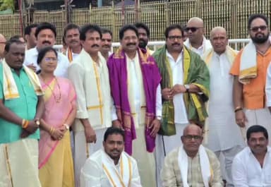 గిద్దలూరు: కుటుంబ సమేతంగా తిరుమల శ్రీవారిని దర్శించిన ఎమ్మెల్యేలు అశోక్ రెడ్డి, దామచర్ల జనార్దన్