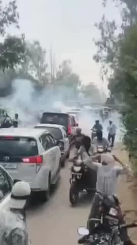 अम्बाला: पंजोखरा में सिख संगत पर पुलिस ने आंसू गैस के गोले बरसाए