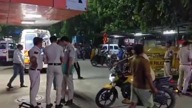 जहांगीरपुरी में 17 वर्षीय नाबालिग पर चाकुओं से ताबड़तोड़ हमला, इलाज के दौरान मौत