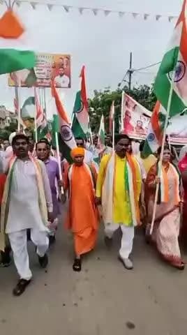 नौगढ़: भाजपा जिला मुख्यालय पर निकाली गई तिरंगा यात्रा में महिला आयोग की उपाध्यक्ष श्रीमती चारु चौधरी रहीं मौजूद