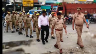 बिलारी: वरिष्ठ पुलिस अधीक्षक, मुरादाबाद के निर्देशन में क्षेत्राधिकारी बिलारी ने कस्बा बिलारी में पुलिस बल के साथ किया निरीक्षण