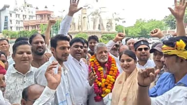 लाडपुरा: कोर्ट के आदेश के बाद नईमुद्दीन गुड्डू ने तीसरी बार लाडपुरा प्रधान का पदभार संभाला, शिक्षा मंत्री मदन दिलावर पर आरोप