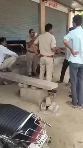 पचपदरा: जानियाना रेलवे फाटक के सामने एक ऑटो सर्विस दुकान में व्यक्ति का शव लटकता मिलने से इलाके में फैली सनसनी