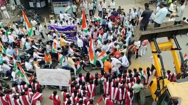 चांद: चांद नगर में निकली भव्य तिरंगा वाहन रैली, सांसद विवेक बंटी साहू भी हुए शामिल