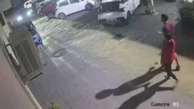 दिल्ली के रोहिणी में जल बोर्ड ठेकेदार की गुंडई, निवासियों ने सुनाई आपबीती, मजबूरन बेचे फ्लैट