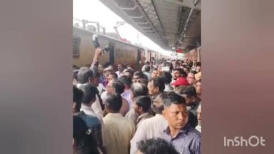 વડનગર: વડનગર થી બાંદરા નવી ટ્રેન શરૂ કરવામાં આવી
