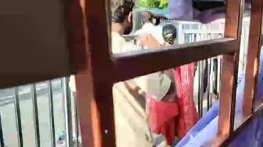 திருவண்ணாமலை: ஐஸ்வர்யா ரஜினிகாந்த் அருணாச்சலேஸ்வரர் கோவிலில் சாமி தரிசனம்