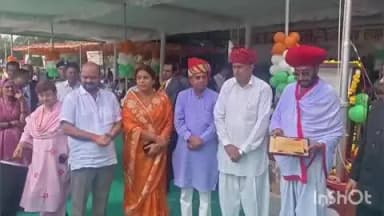 सिरोही: देशभक्ति के रंग में रंगा सिरोही, राज्य मंत्री ओटाराम देवासी रहे कार्यक्रम के मुख्य अतिथि