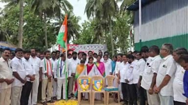 గన్నవరం: పీ.గన్నవరం మండలంలో 80వ స్వాతంత్ర్య దినోత్సవం జాతీయ జెండా ఆవిష్కరణ పండుగ