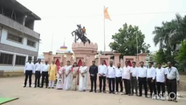 पवनी: स्वातंत्र्यदिन पवनी नगरपरिषदेत उत्साहात संपन्न: गुणवंत विद्यार्थी, सेवानिवृत्त शिक्षक आणि देशसेवकांचा गौरव!