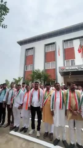 ગોધરા: પંચમહાલ જિલ્લા ભાજપ કાર્યાલય શ્રી કમલમ ખાતે 80મા સ્વતંત્રતા દિવસની અનોખી ઉજવણી: વર્ષોથી સેવા આપતા અમરભાઈના હસ્તે કરાયું