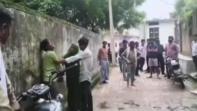 महोबा: भटीपुरा में 19 वर्षीय किन्नर राहुल की संदिग्ध मौत, फंदे पर मिला शव; हत्या की आशंका जताई जा रही है