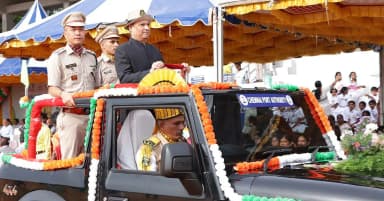 திருவண்ணாமலை: சென்னை-காமராஜர் துறைமுகம் 2 பேருக்கு ரூ.2109 கோடி வருவாய் சாதனை!