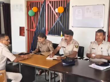 लखीसराय: लखीसराय जिले के सभी थानों में रॉल-कॉल सह समीक्षा बैठक का हुआ आयोजन
