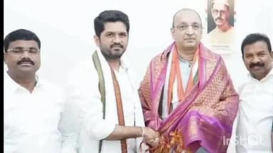 హుజూరాబాద్: AICC ఇంచార్జ్ సచిన్ సావంత్, జిల్లా అధ్యక్షుడు మేడిపల్లి సత్యంను కలిసిన హూజూరాబాద్ ఇంచార్జ్ వొడితెల ప్రణవ్
