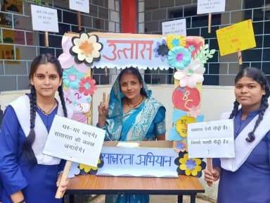 स्वतंत्रता दिवस पर उल्लास महा चौपाल में गूंजा साक्षरता का संदेश
साक्षरता रैली, टॉर्च एवं मशाल रैली, उल्लास शपथ, सेल्फी प्वाइंट और शिक्षार्थियों के अनुभव रहे आकर्षण का केंद्र।
#chhattisgarhcmo
#dprchhattisgarh
#GPM
