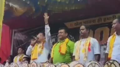 কালচিনি: হাসিমারার মধু চা-বাগানে শুরু হল ডুয়ার্স সুপার কাপ নক আউট ফুটবল টুর্নামেন্ট, উপস্থিত রাজ্যের রাষ্ট্রমন্ত্রী বিশাল লামা