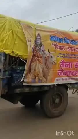 आष्टा: पांच गाँवों की महिलाओं ने निकाली कांवड़ यात्रा, पार्वती तट स्थित शंकर मंदिर में किया जलाभिषेक, मांगी सुख-समृद्धि