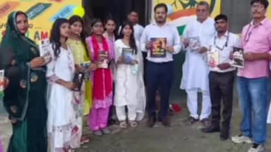 फुलवरिया: माझा गोसाईं पंचायत में बीडीओ मनीष कुमार श्रीवास्तव ने नवनिर्मित पुस्तकालय का फीता काटकर किया उद्घाटन