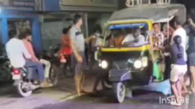 महुआ: सावन की तीसरी सोमवारी पर जलाभिषेक को लेकर महुआ से बड़ी संख्या में लोग रविवार को जलाभिषेक के लिए रवाना हुए