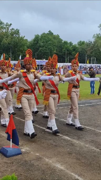 स्वतंत्रता दिवस की गौरवमयी झलकियां
गौरेला-पेंड्रा-मरवाही में 80वां स्वतंत्रता दिवस हर्षोल्लास से मनाया गया। तिरंगा, शानदार मार्च पास्ट, देशभक्ति से ओत-प्रोत सांस्कृतिक प्रस्तुतियां और राष्ट्रगान—हर पल देशभक्ति के रंग में रंगा रहा।
#स्वतंत्रता_दिवस #IndependenceDay #GPM