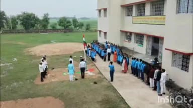 ओबरा: 15 अगस्त के कार्यक्रम में SMC सचिव और ग्रामीणों को नहीं बुलाया गया, BEO से शिकायत कर कार्रवाई की मांग की गई