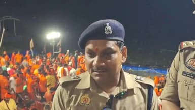 मुहम्मदाबाद: दादरीघाट पर सावन के तीसरे सोमवार की पूर्व संध्या पर श्रद्धालुओं की भारी भीड़, SP सिटी ने किए कड़े सुरक्षा इंतजाम