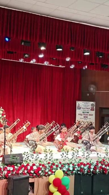 🌸 बिहुला-विषहरी उत्सव 2026 🌸
कला, लोक आस्था, परंपरा एवं सांस्कृतिक विरासत के संगम बिहुला-विषहरी उत्सव 2026 का भव्य आयोजन।
📍 अंग संस्कृति भवन, भागलपुर संग्रहालय परिसर
लोक नृत्य, लोक संगीत, सांस्कृतिक संध्या एवं मंजूषा लोक कला प्रदर्शनी के साथ आइए, इस अनूठे सांस्कृतिक उत्सव का हिस्सा बनें। 🙏✨
Department of Tourism, Government of Bihar
Information & Public Relations Department, Government of Bihar
Bhagalpur District Administration
#बिहुला_विषहरी_उत्सव2026 #भागलपुर #अंगसंस्कृति #मंजूषाकला #लोककला #बिहार