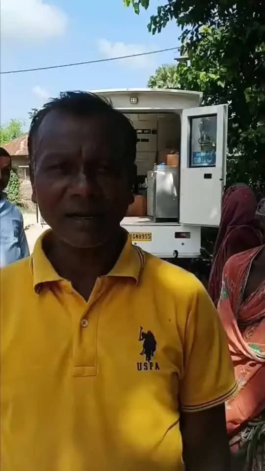 पशु चिकित्सा पदाधिकारी द्वारा जिला के सभी प्रखंडों में पशु एंबुलेंस सेवा चलाया गया। जिसका टोल फ्री नंबर 1962 है। इस टोल फ्री नंबर पर पशुपालकों द्वारा डायल करने पर एम्बुलेंस आ जाते हैं तथा त्वरित उपचार किया गया। जिससे पशुपालकों द्वारा काफी खुशी जाहिर किया गया।
IPRD Bihar