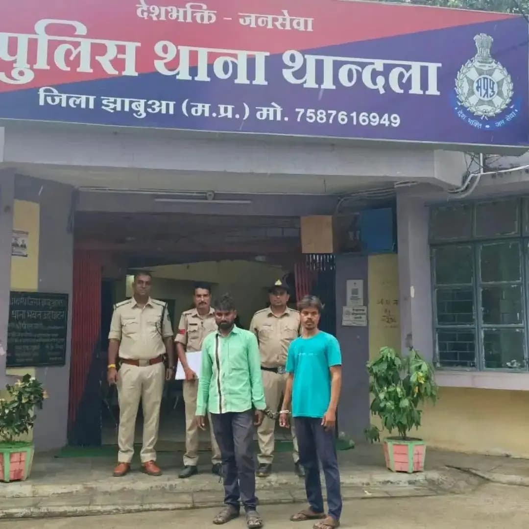थांदला: थाना थांदला पुलिस ने 2 मोटरसाइकिल चोर पकड़े, ₹55,000 की बाइक बरामद