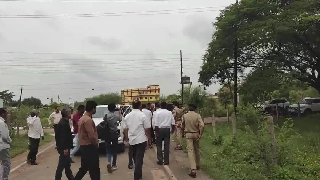 धमतरी: अजय चंद्राकर ने कांग्रेस पर फर्जी वीडियो फैलाने का आरोप लगाकर याचिका दायर की