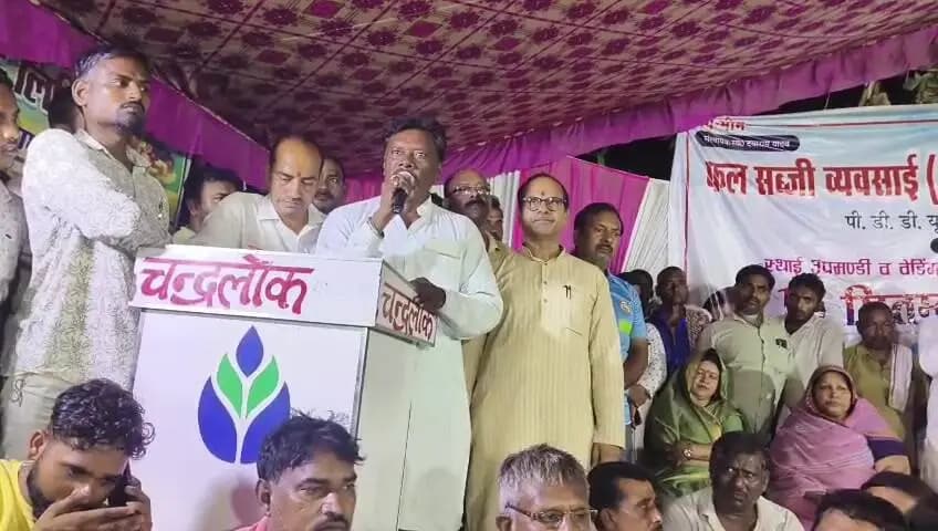 मुगलसराय: पांच दिन चले फल-सब्जी विक्रेताओं के अनिश्चितकालीन आंदोलन का अंत