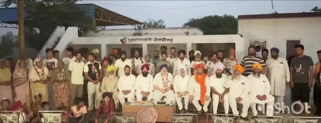 ਫਤਿਹਗੜ੍ਹ ਸਾਹਿਬ: ਪਿੰਡ ਨੋਲੱਖਾ ਵਿੱਚ ਆਮ ਆਦਮੀ ਪਾਰਟੀ ਨੂੰ ਛੱਡ ਕੇ ਕਾਂਗਰਸ ਪਾਰਟੀ ਵਿੱਚ ਕਈ ਪਰਿਵਾਰ ਸ਼ਾਮਿਲ
