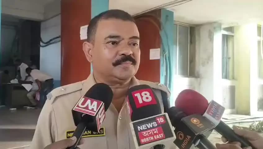 পশ্চিম যোৰহাট: নকল মদৰ লগত জড়িত থকা এজনক আটক কৰা আৰু নকল মদ সন্দৰ্ভত মন্তব্য আৱকাৰী পৰিদৰ্শকৰ