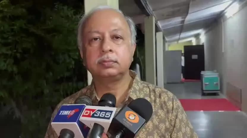 পূব ডিব্ৰুগড়: অসম চিকিৎসা মহাবিদ্যালয়ত মিউজিক এবিলিটি ৪.০ শীৰ্ষক অনুষ্ঠান অংশ লৈ এই মন্তব্য বিশিষ্ট ছবি পৰিচালক উৎপল বৰপূজাৰী