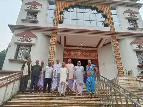महिषी: सहरसा के ग्रामीणों ने सिद्धपीठ महर्षि गौतम आश्रम में किया पितृपक्ष तर्पण