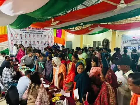 भैयाथान: एकलव्य विद्यालय में आयुष स्वास्थ्य शिविर का आयोजन, 240 लोगों को मिला आयुर्वेदिक उपचार