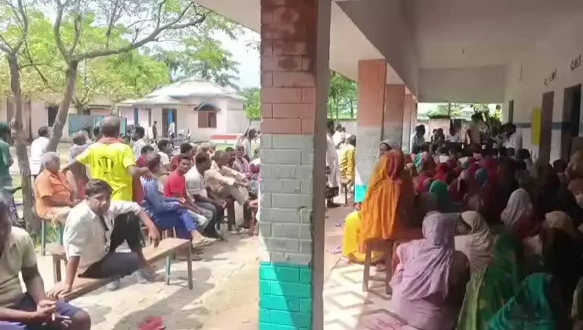 मझौलिया: पंचायत विकास दिवस पर अहवर कुड़िया व महोदीपुर में ग्राम सभा का आयोजन, आवास प्लस सूची का अनुमोदन