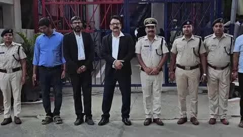 छपरा: क्षमत से 640 अधिक बंदी मिलें,जिला जज ने किया मंडल कारा छपरा का निरीक्षण