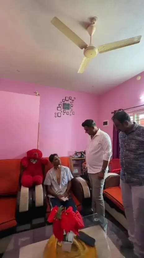 ಕುಶಾಲನಗರ: ಕುಶಾಲನಗರ ಅಪಘಾತ: ಮೃತರ ಕುಟುಂಬಗಳಿಗೆ ಭೇಟಿ ನೀಡಿ ಸಾಂತ್ವನ ಹೇಳಿದ ಪ್ರಸನ್ನ ಎಡಿಕೇರಿ