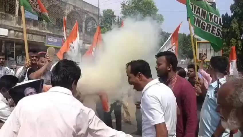 সোনামুড়া: জ্ঞানেশ কুমারের পদত্যাগের দাবিতে সোনামুড়ায় জেলা কংগ্রেসের বিক্ষোভ