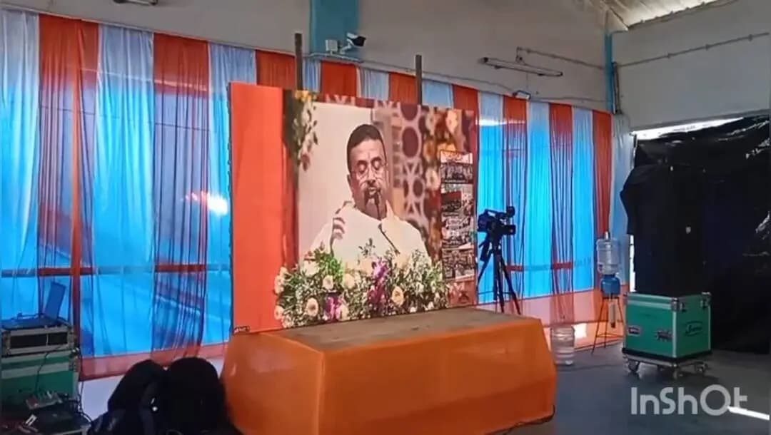 বালুরঘাট: বালুরঘাটের কৃষি মান্ডি থেকে সারথি প্রকল্পে সাইকেল বিতরণ শুরু