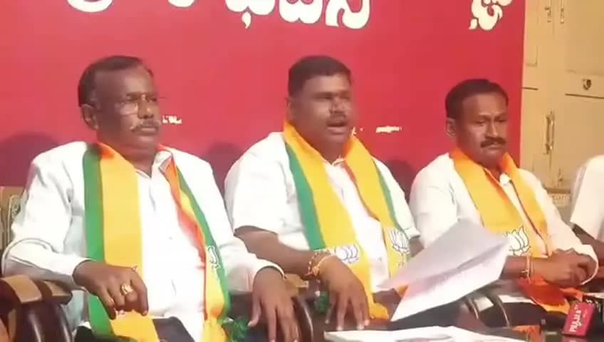 ಕೊಪ್ಪಳ: ಶಾಸಕ ರಾಘವೇಂದ್ರ ಹಿಟ್ನಾಳ್ ಎಸ್ ಸಿ ಸಮುದಾಯದ ಮುಖಂಡರನ್ನು ಮೂಲೆಗುಂಪು ಮಾಡಿದ್ದಾರೆ; ಜಿಲ್ಲಾ ಬಿಜೆಪಿ ಎಸ್ ಸಿ ಮೊರ್ಚಾ ಅಧ್ಯಕ್ಷ ಗಣೇಶ ಹೊರತಟ್ನ