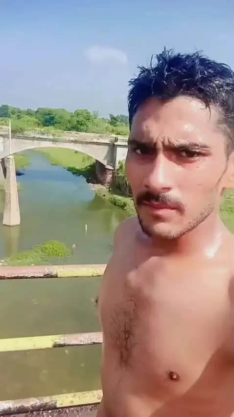 Gwalior to Delhi. ja raha bhi