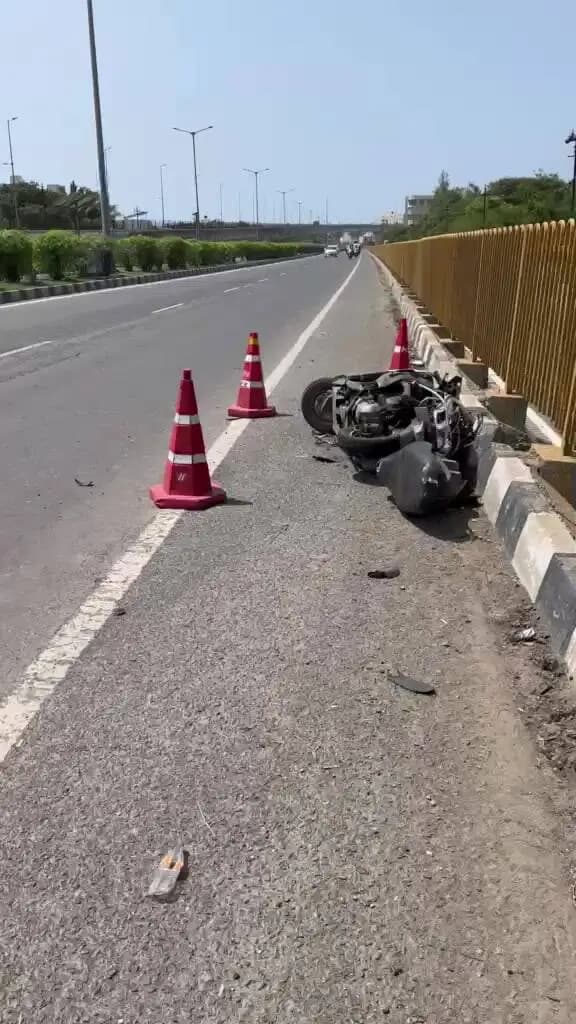 પોરબંદર: હાઈવે પર બેફામ બલેનો કારે એક્ટિવાને મારી ટક્કર, 2 ઘાયલ, ચાલક ફરાર